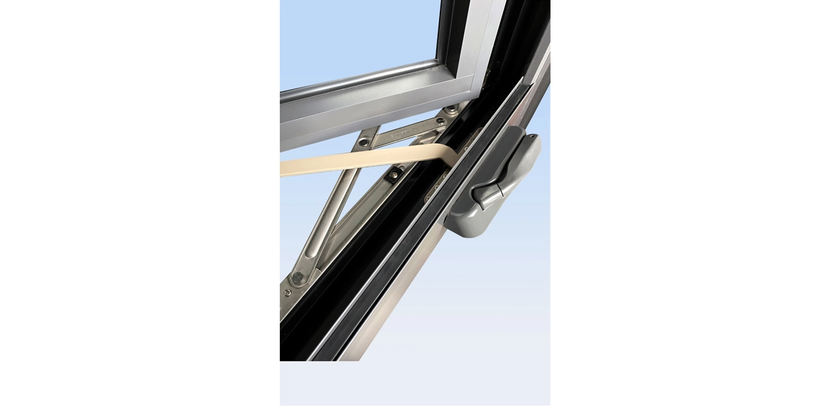 casement-bathroom-window