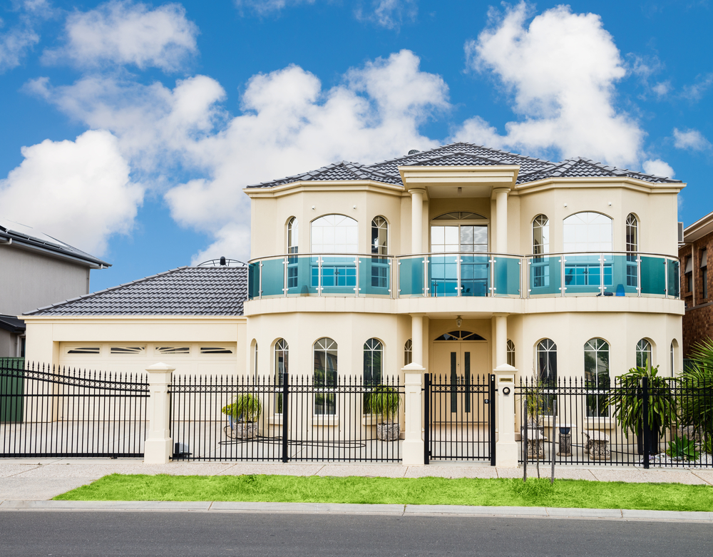 What to Consider Before Customizing Aluminium Casement Windows: The Architectural Procurement Guide