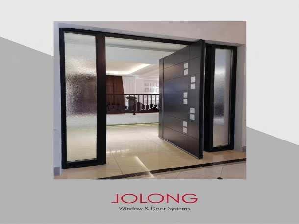 the-engineering-behind-pivot-doors-how-pivot-systems-ensure-smooth-operation-and-structural-stability.jpg